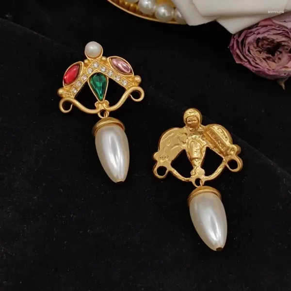 Pendientes De Botón Corte Medieval Retro Antiguo Chapado En Oro Con Incrustaciones De Vidrio Rhinestone Perla De Imitación Aguja De Plata