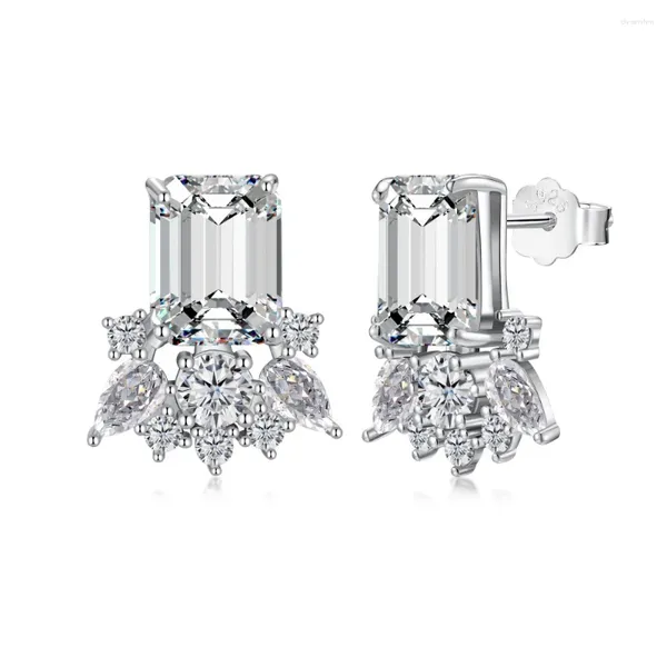 Boucles d'oreilles S925 Zircon carré haut de gamme en argent incrusté avec un petit et à la mode