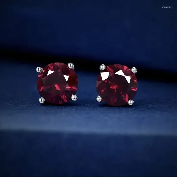 Boucles d'oreilles en argent S925, diamant rond d'un Carat, corindon rouge, 6.5mm, petit bijou polyvalent quotidien à la mode