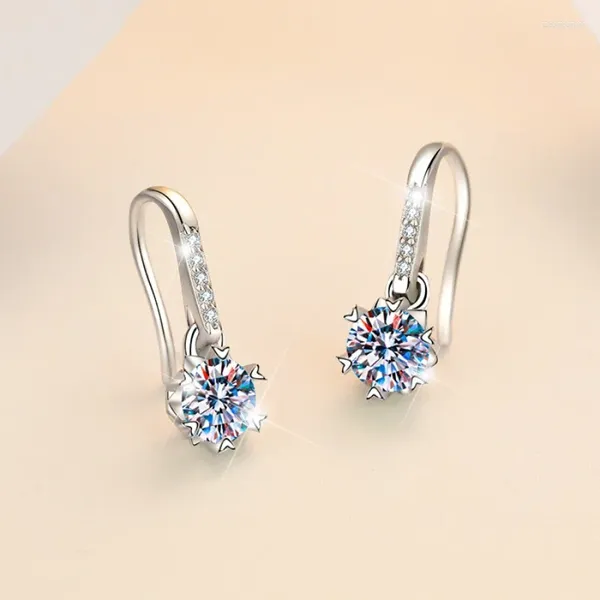 Boucles d'oreilles S925 Silver Girl Gold plaqué simple Snowflake Tassel Mosang Stone Jewelry Wedding Wholesale