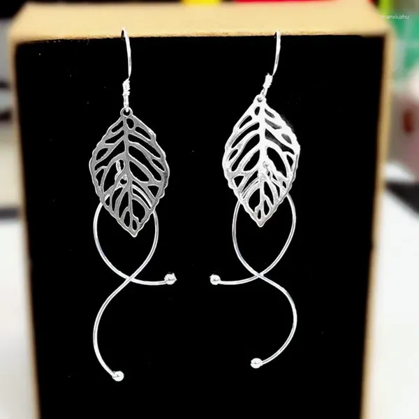 Pendientes de tuerca con borlas de temperamento simples para mujer, versión coreana, gancho para oreja de hoja hueca con personalidad, plata de ley