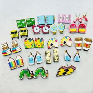 Pendientes pequeños con estampado de madera, lápiz arcoíris, búho en libros apilados, oruga, maestra, Tellurion, escuela, joyería para niñas