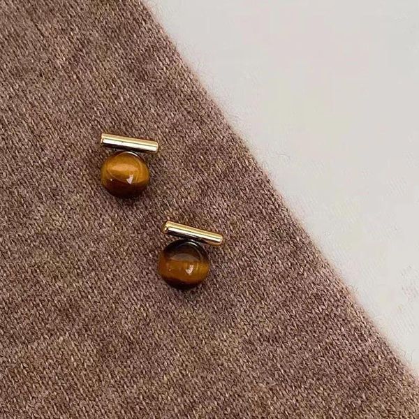 Pendientes de tuerca Corea del Sur Otoño e Invierno Simple geométrico marrón para mujer moda lindo Metal joyería regalos de fiesta