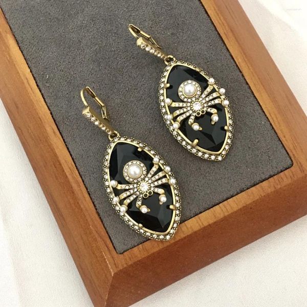 Pendientes de tuerca estilo araña colgante de cristal negro retro personalizado