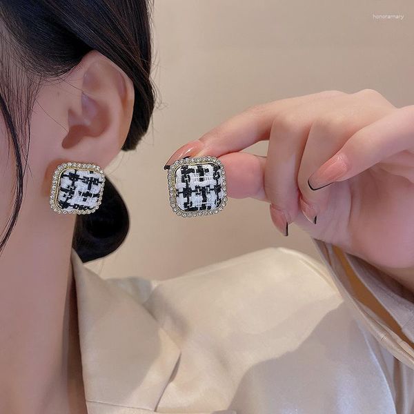 Pendientes de botón cuadrado a cuadros con incrustaciones de diamantes, pendientes de terciopelo para mujer, Retro elegante geométrico, regalo de joyería de tendencia 2023