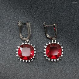 Boucles d'Oreilles Style Mode Carré Simulation Tourmaline Rouge Gem Couleur Trésor Boucle D'oreille Femme