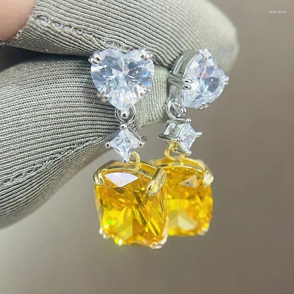 Pendientes de tuerca con incrustaciones de citrino y dijes brillantes en forma de corazón, joyería de boda y aniversario de la serie de marca para mujer