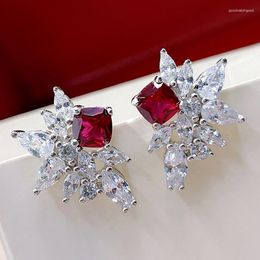 Stud Earrings Style Red Cubic Zirconia vrouwen oorpiercing luxe elegante dame voor feestmode sieraden