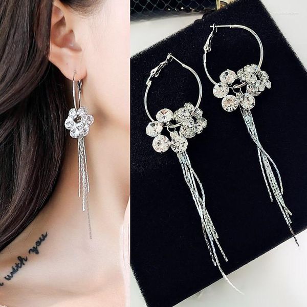 Pendientes de tuerca Super Fairy Crystal Flower Pendiente Mujeres 2023 Trendy Korean Net Red Summer Long-style Suzu Bait