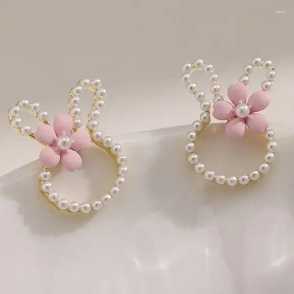 Pendientes de tuerca con forma de flor dulce para mujer, elegantes perlas de imitación, pendientes pequeños con dibujos animados, regalos para niñas, joyería