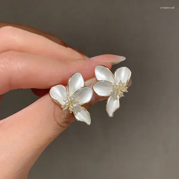 Boucles d'oreilles en émail blanc doux, fleur en Zircon pour femmes et filles, strass coréen, Floral, breloque de mariée, bijoux de fête