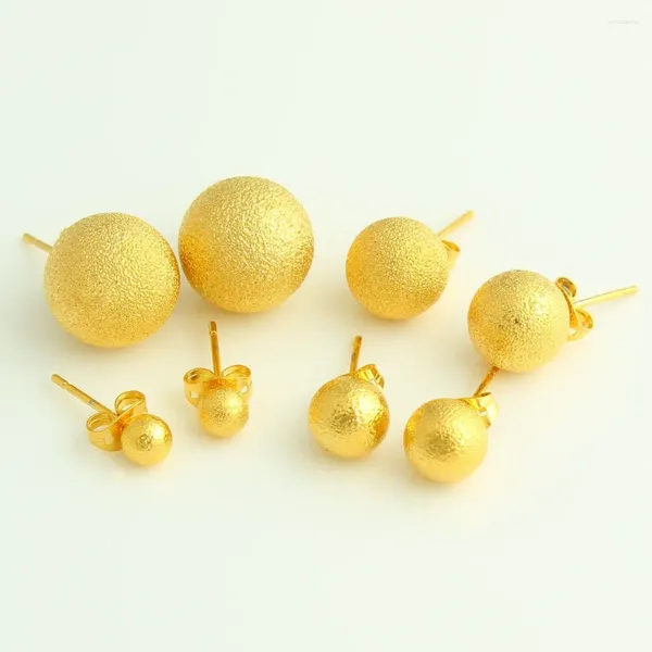 Pendientes de tuerca con esfera polaca opaca de cuatro tamaños, joyería de Color dorado a la moda para mujeres y niñas