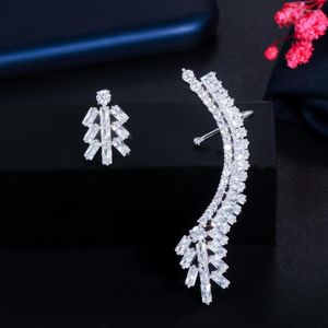 Boucles d'oreilles à tige ThreeGraces brillant cubique zircone couleur argent élégant balayage Wrap manchette oreille grimpeur boucle d'oreille pour les femmes bijoux de fête E1246