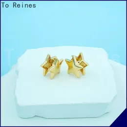 Boucles d'oreilles à Reines Europe Amérique créatrice de mode Golden Glosssiness Star Earring Femmes Bijoux de haute qualité Pendientes Mujer