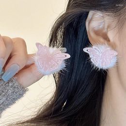 Stud Oorbellen Trendy Zwart Roze Nertsen Pluizige Haarbal Herfst Winter Koreaanse Sieraden Geometrische Vlinder Charme Voor Vrouwen