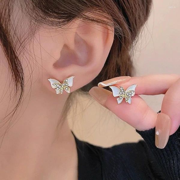 Pendientes de tuerca de moda de doble capa mariposa red de moda diamantes de imitación rojos diseño único venta al por mayor de mujer