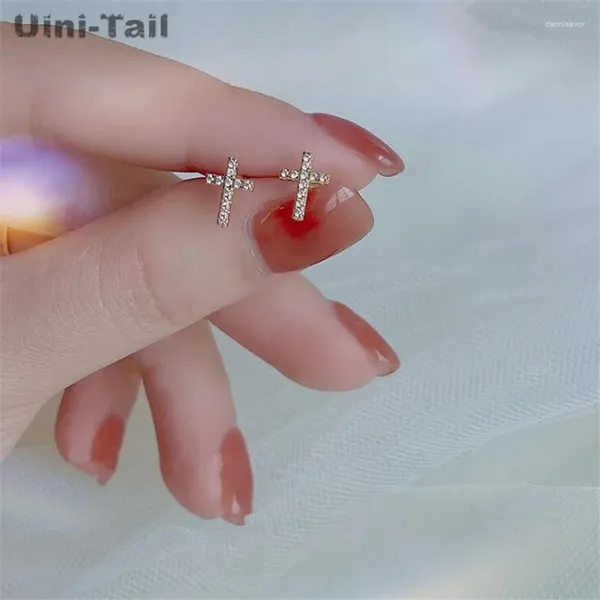 Boucles d'oreilles UinI-Tail 925 Tibetan Silver Cross Micro incrusté simple Dynamic Small Girl Bijoux de haute qualité JK154