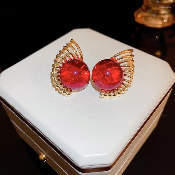 Pendientes de tuerca Vintage chapado en oro auténtico sirena círculo perla para mujer temperamento Pin de plata joyería de boda