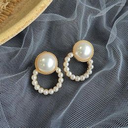 Boucles d'oreilles Vintage géométrique ronde perle cercle oreille pour les femmes Simple petit mignon boucle d'oreille bijoux coréens 2023 mode