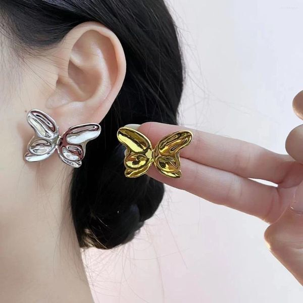 Pendientes de tuerca de mariposa de Metal Vintage para mujer, temperamento, Color dorado/plateado, regalo de joyería dulce