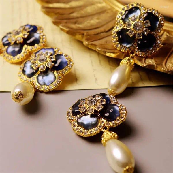 Pendientes de sementales Vintage Púrpura Flor Pearl Pearl Drop For Women Jewelry Party Fiest T Show Fancy Trendy Boho Ins Japan