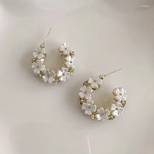 Boucles d'oreilles VSnow Simple blanc en forme de C, fleur féerique pour femmes, Design coquille métallique, accessoires bijoux de tempérament