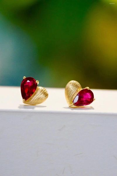 Pendientes de tuerca para mujer, joyería de moda AU750, oro Natural de 18K, pendientes de trefilado de alambre de rubí, amor