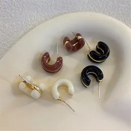 Boucles d'oreilles XIALUOKE en forme de C en résine, Double espacement pour femmes, Style rétro européen et américain, bijoux de fête tendance