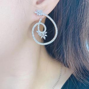 Stud -oorbellen yanmei cz geometrisch voor vrouwen halve cirkel kristal de wiel oorrang luxueuze pendientes accessoires yme8044