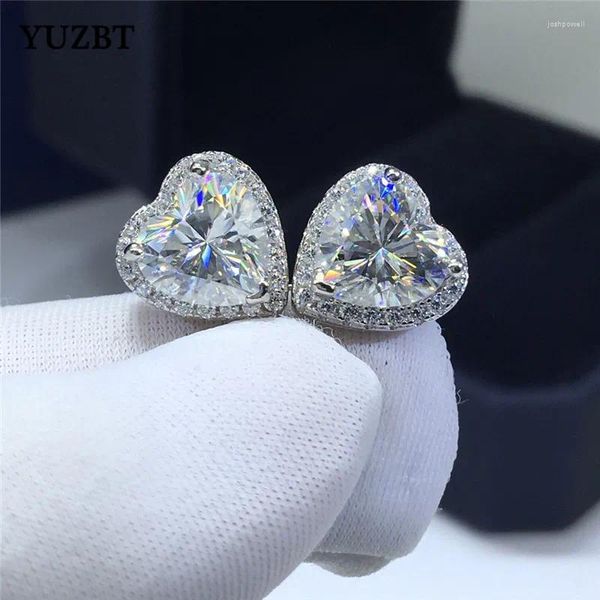 Boucles d'oreilles YUZBT S925 en argent Sterling solide Total 4 Ct excellente coupe diamant passé D couleur coeur Moissanite pour les femmes
