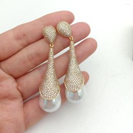 Boucles d'oreilles YYGEM luxe pour femmes cubique zircone pavé couleur or plaqué fleur 2.4 ''16x25 MM blanc coquillage perle