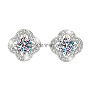 Stud ES0008Lefei mode diamant ensemble classique 0.5ct Moissanite chanceux fleur boucle d'oreille pour les femmes 925 en argent Sterling fête de mariage bijoux YQ240110