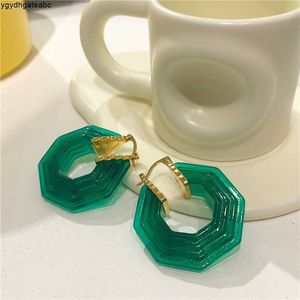 Stud European Runway Famme Designer Marque géométrique acrylique transparent boucles d'oreilles vertes femmes bijoux bijoux tendance goth boho ehgw