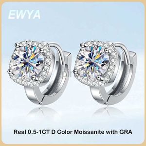 Stud Ewya Sparkling 1-2CTTW D Kleur Moissanite Diamond Hoop oorbellen voor vrouwen S925 Silverted 18K Small Ear Buckle Earring Gift D240426