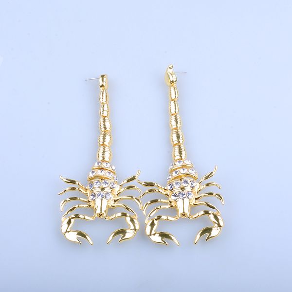 Boucles d'oreilles à tige en forme de scorpion exagéré pour femme - Or - Grande déclaration - Fête de rue - Design de mode de luxe - Pendentif animal en alliage - Boucle d'oreille pendante - Charme pour dame