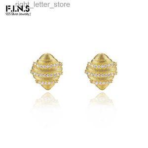 Stud F.I.N.S Trend 925 Sterling Zilver Goud Croissant Geborsteld Zirkonia Oorbellen Kleine gaatjesoorstekers Mode Feestsieraden YQ231211