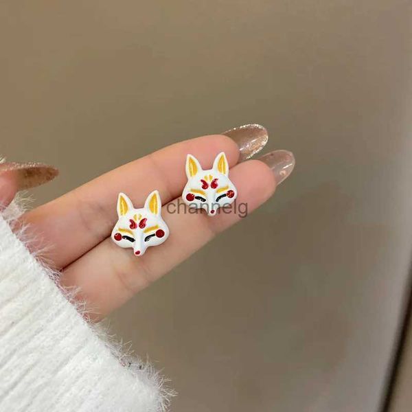 Stud Fashion Flower Pendientes de animales de dibujos animados para mujeres Lindo Fox Vintage Lucky Ear Stud Bell Regalos para los amantes de la familia Joyería 2022 Nuevo YQ231125