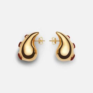 Boucles d'oreilles de gouttelettes en or de qualité supérieure de qualité supérieure avec conception de bijoux pour les femmes Lu luxe de luxe Tendance accessoires J240506