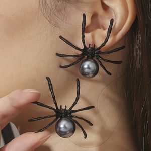 Stud Halloween Hyperbool Donkere Vintage Punk Oorbellen Voor Vrouwen Eenvoudige Persoonlijkheid Zwarte Spin Legering Parel Sieraden Punctie Oorstekers 230922