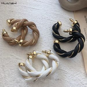 Stud Huanzhi Coloré Métal Twisted Knit Cuir Couture Géométrique C-Forme Hoop Boucles d'oreilles pour femmes Girls Party Bijoux 230922