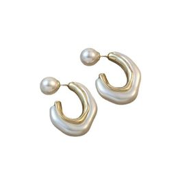 Stud Ins personnalité ronde exquise perle C forme Simple boucles d'oreilles dames fête cadeau livraison directe bijoux