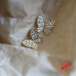 Stud ITSMOS Ins Super Fée Diamant Papillon Goujons Femelle s925 Argent Sterling Dormir Simple Petite Oreille Os Style Froid YQ231026