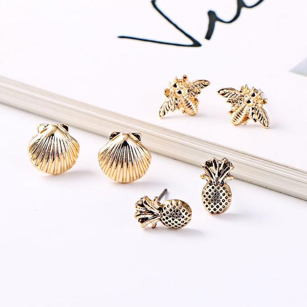 Stud KOMi Simplement Ananas Shell Abeille Forme Alliage Matériel Boucles D'oreilles Femmes Simple Ensemble Bijoux Accessoires Oorbellen B202191