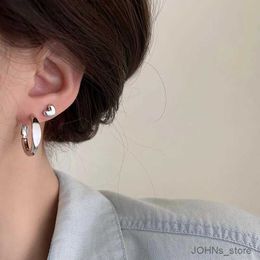 Stud Corée Metal Moucles d'oreilles lisses en métal lisse pour les femmes filles punk silaire simple couleur ronde cercle