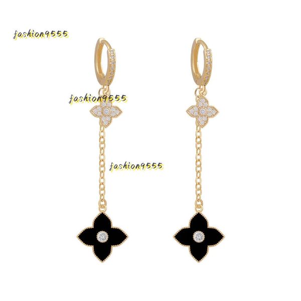 Stud Version coréenne des boucles d'oreilles trèfle à quatre feuilles de haute qualité Designer pour femmes boucles d'oreilles bijoux classique mode Zircon fleur percée boucle d'oreille bijoux cadeau