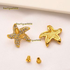 Stud Nouveau style marque de créateur V lettre boucles d'oreilles haut de gamme femmes 18 carats plaqué or boucle d'oreille en acier inoxydable incrusté cristal géométrie étoile de mer oreille anneau de mariage 2024