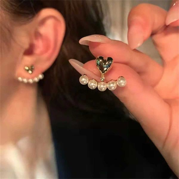 Étalon Nouvelle tendance style coréen Love Heart Boucles d'oreilles en perles mignonnes boucles d'oreilles en ramine de fleurs pour femmes bijoux de mode cadeaux d'anniversaire d240426