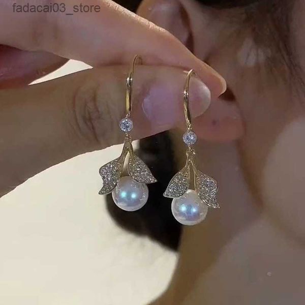 Étalon nouveau design unique micro-emballé zircon feuille de perle de perle