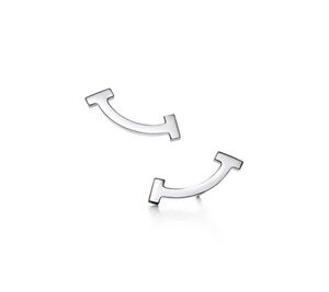 Étalon original 925 Boucles d'oreilles à arc de mode en argent sterling mini-boucles d'oreille femme cadeaux de vacances bijoux entièrement256o8482710