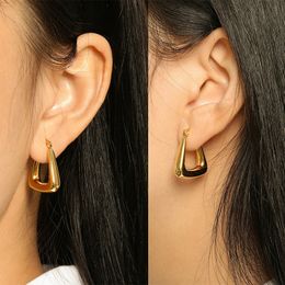 Goujon ovale couleur or boucles d'oreilles géométriques en acier inoxydable étanche à l'eau cadeau de fête de tous les jours pour les femmes accessoires de bijoux de mode 230822